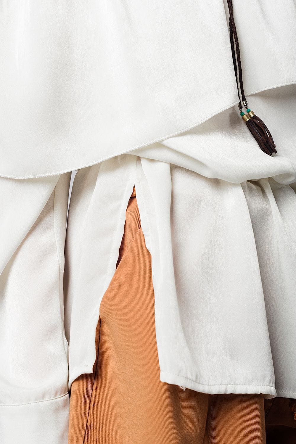 Q2 Women's Blouse Soft beige blouse with drawstring