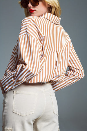 Q2 Women's Blouse Striped Relaxed Shirt With Contrasting Pocket In Beige