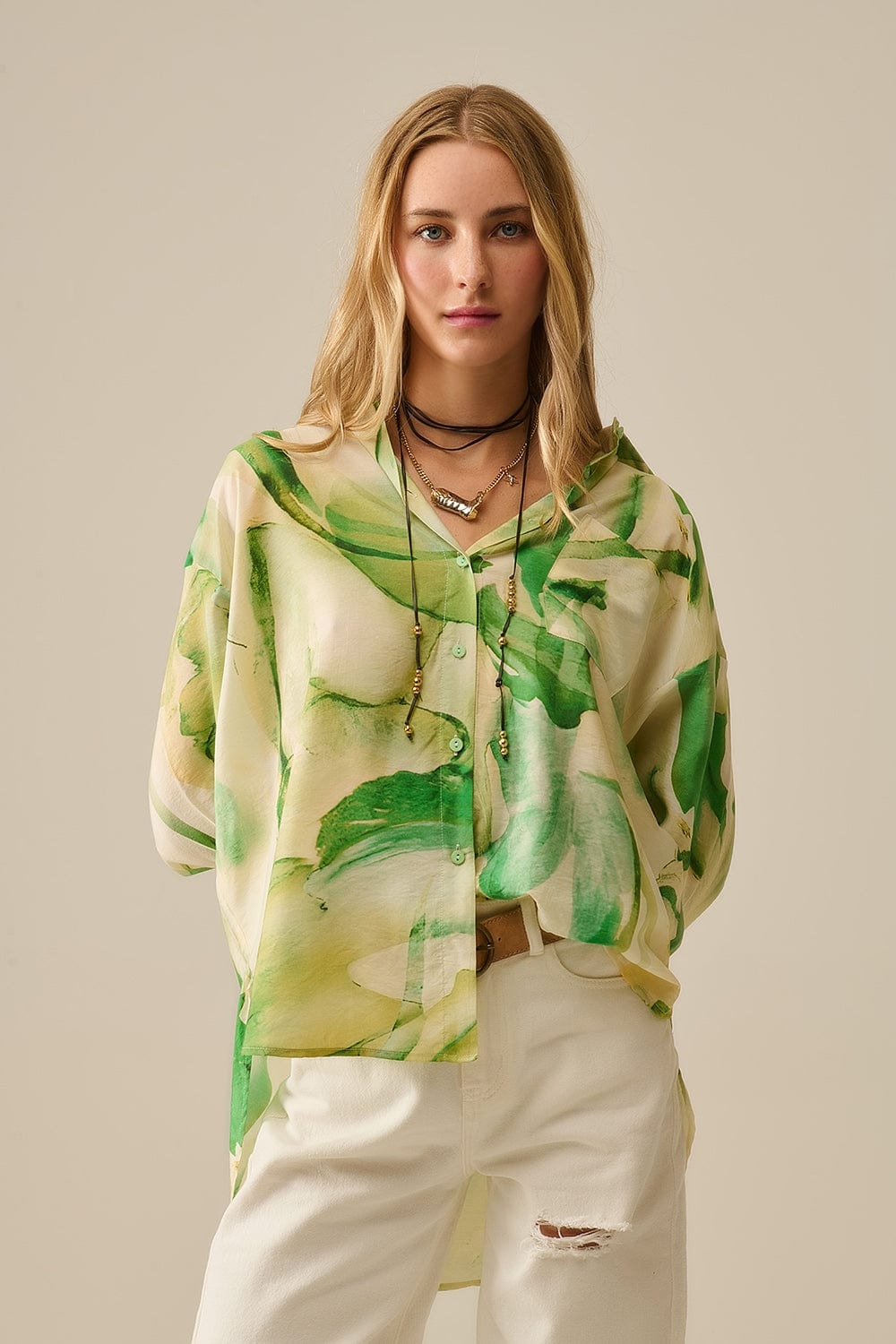 Q2 Women's Blouse Watercolor Print Button-Down Blouse In Green