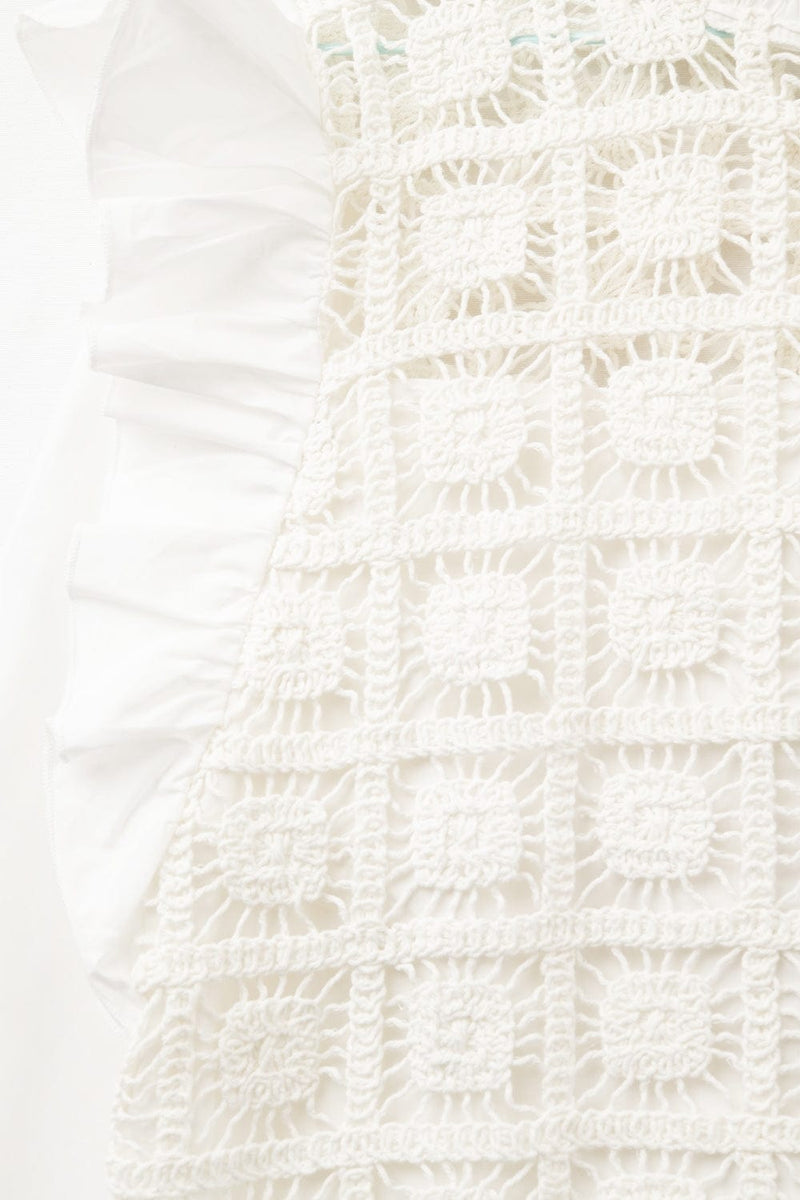 Q2 Women's Blouse White Crochet Top With Ruffle Trim And Long Sleeves