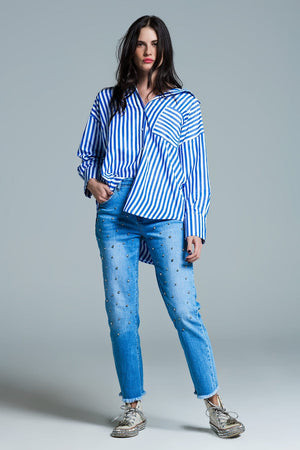 Q2 Women's Blouse White Oversized Blouse With Vertical Stripes In Blue And Chest Pocket