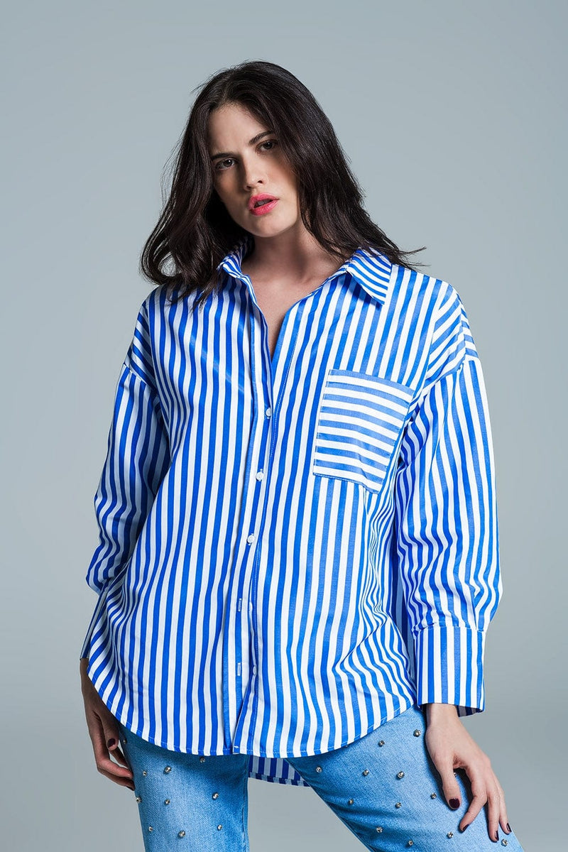 Q2 Women's Blouse White Oversized Blouse With Vertical Stripes In Blue And Chest Pocket