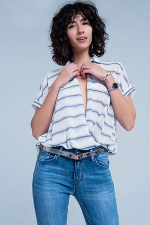 Q2 Women's Blouse White short sleeve drape wrap blouse with blue striped design