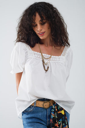 Q2 Women's Blouse White Top With Square Neckline And Short Sleeves