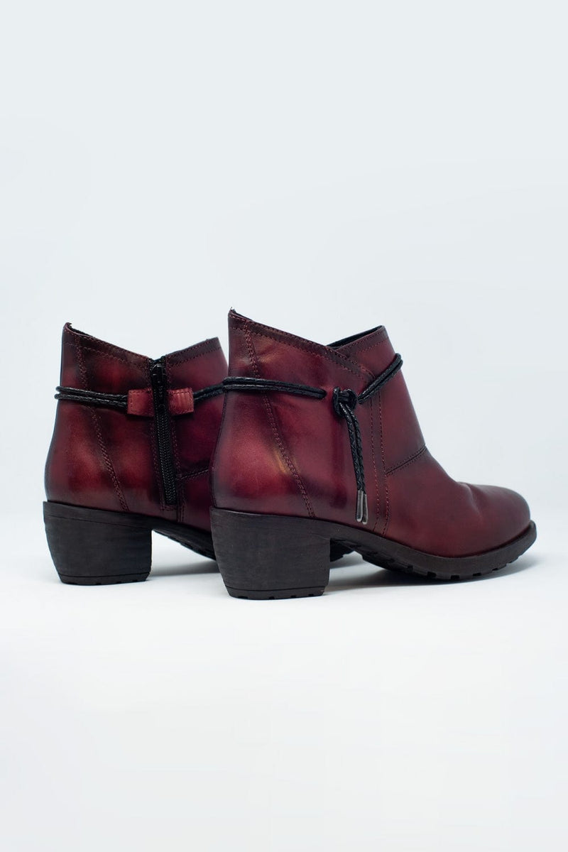 Q2 Women's Boots Maroon Blocked Mid Heeled Ankle Boots with Round Toe