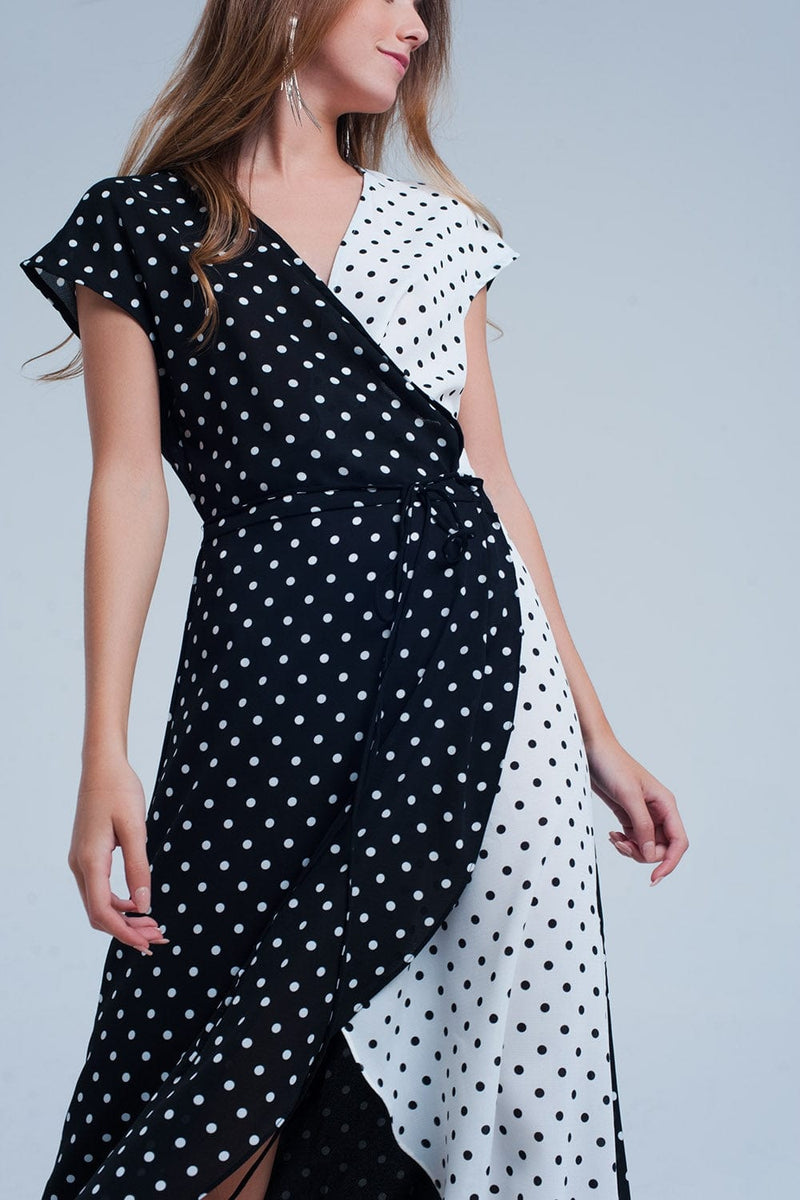 Q2 Women's Dress Black White Wrap Dress with Polka Dots