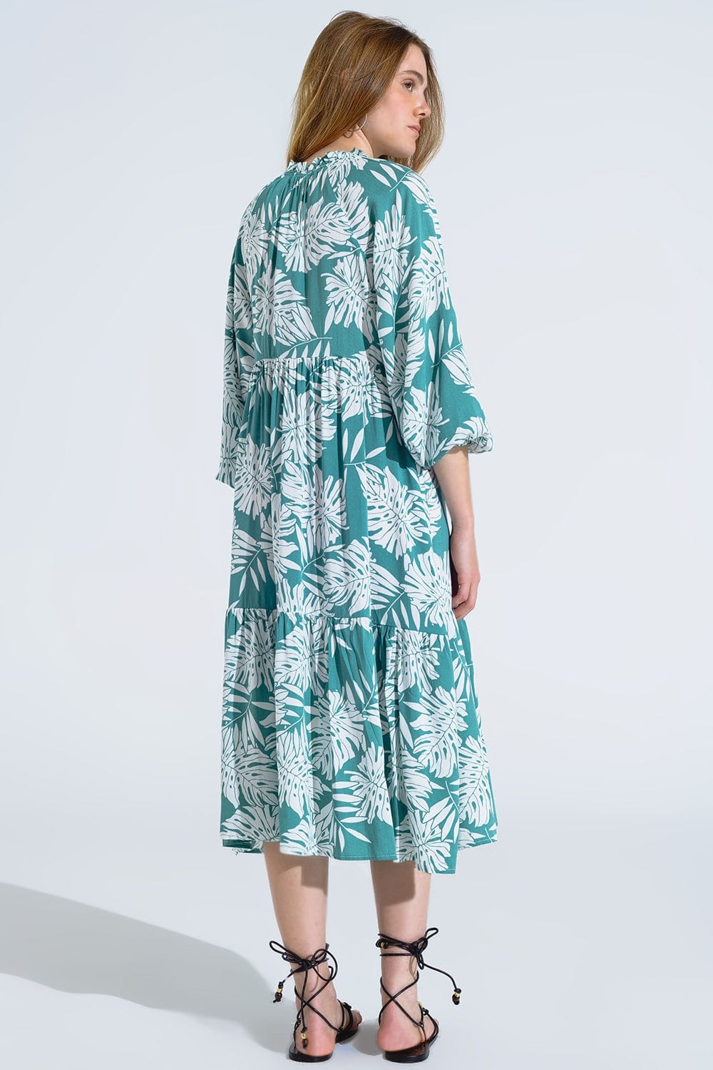 Q2 Women's Dress Boho Maxi Dress With Balloon Sleeves And Leaf Print In Green