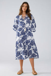 Q2 Women's Dress Boho Maxi Dress With Balloon Sleeves And Leaf Print In Navy And White