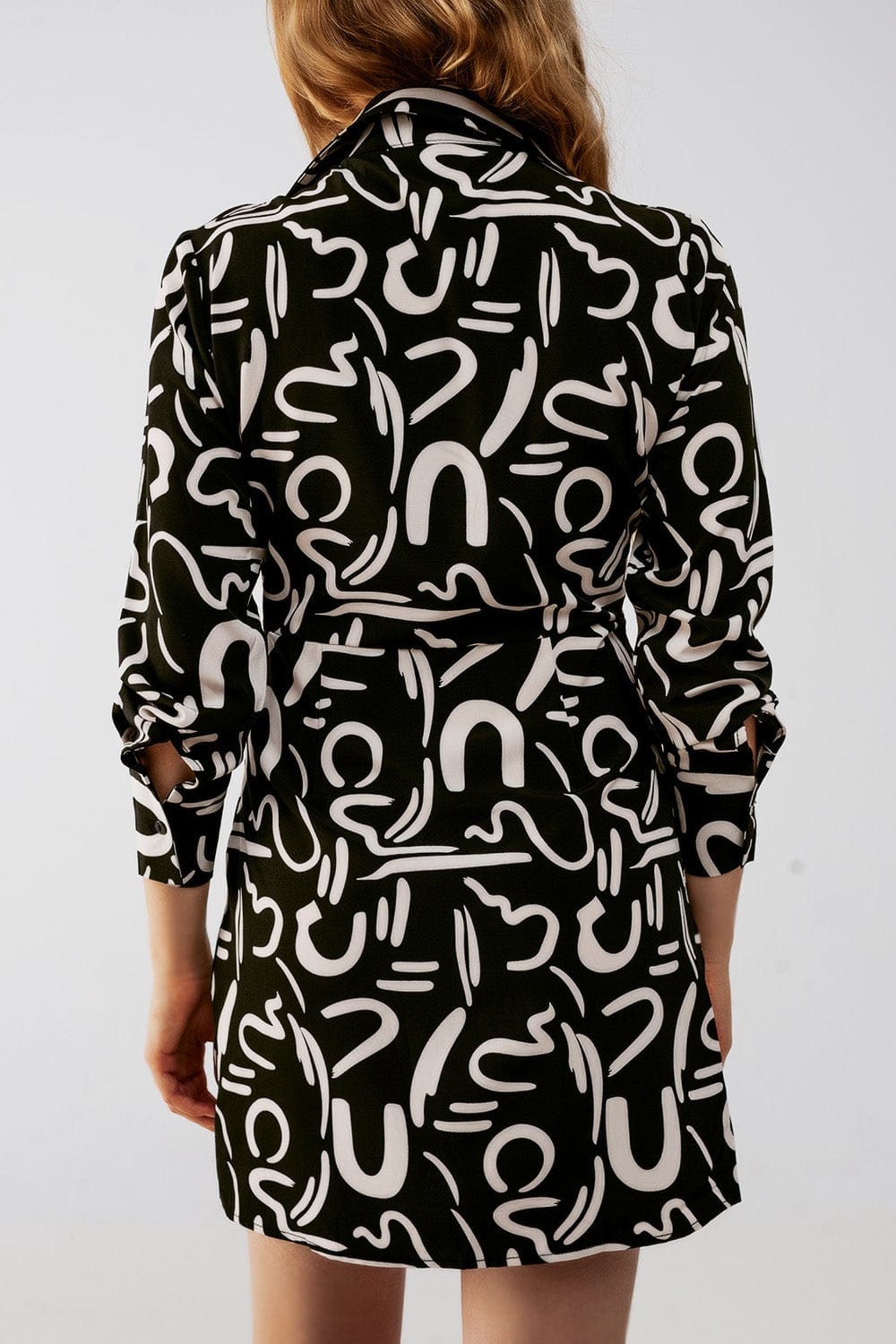 Q2 Women's Dress Button Front Mini Shirt Dress in Black