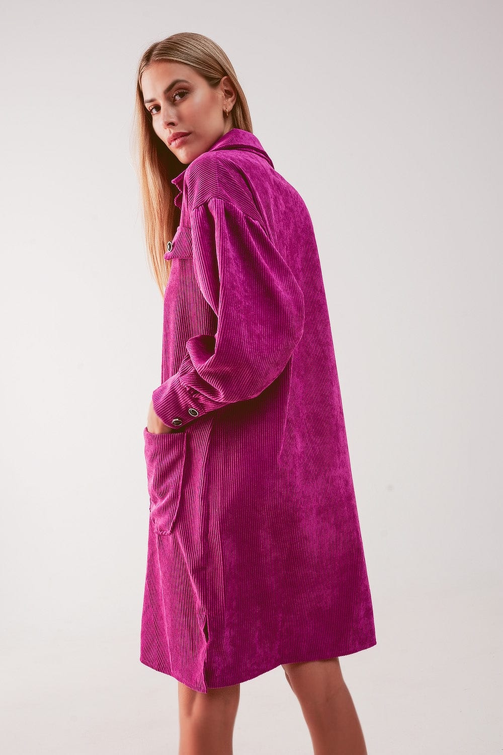 Q2 Women's Dress Cord Mini Shirt Dress in Fuchsia