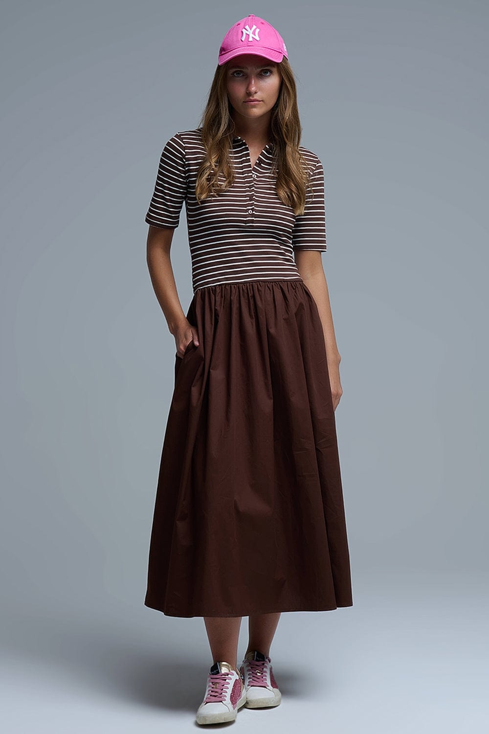 Q2 Women's Dress Dress With Polo Striped Top And Poplin Midi Skirt In Brown