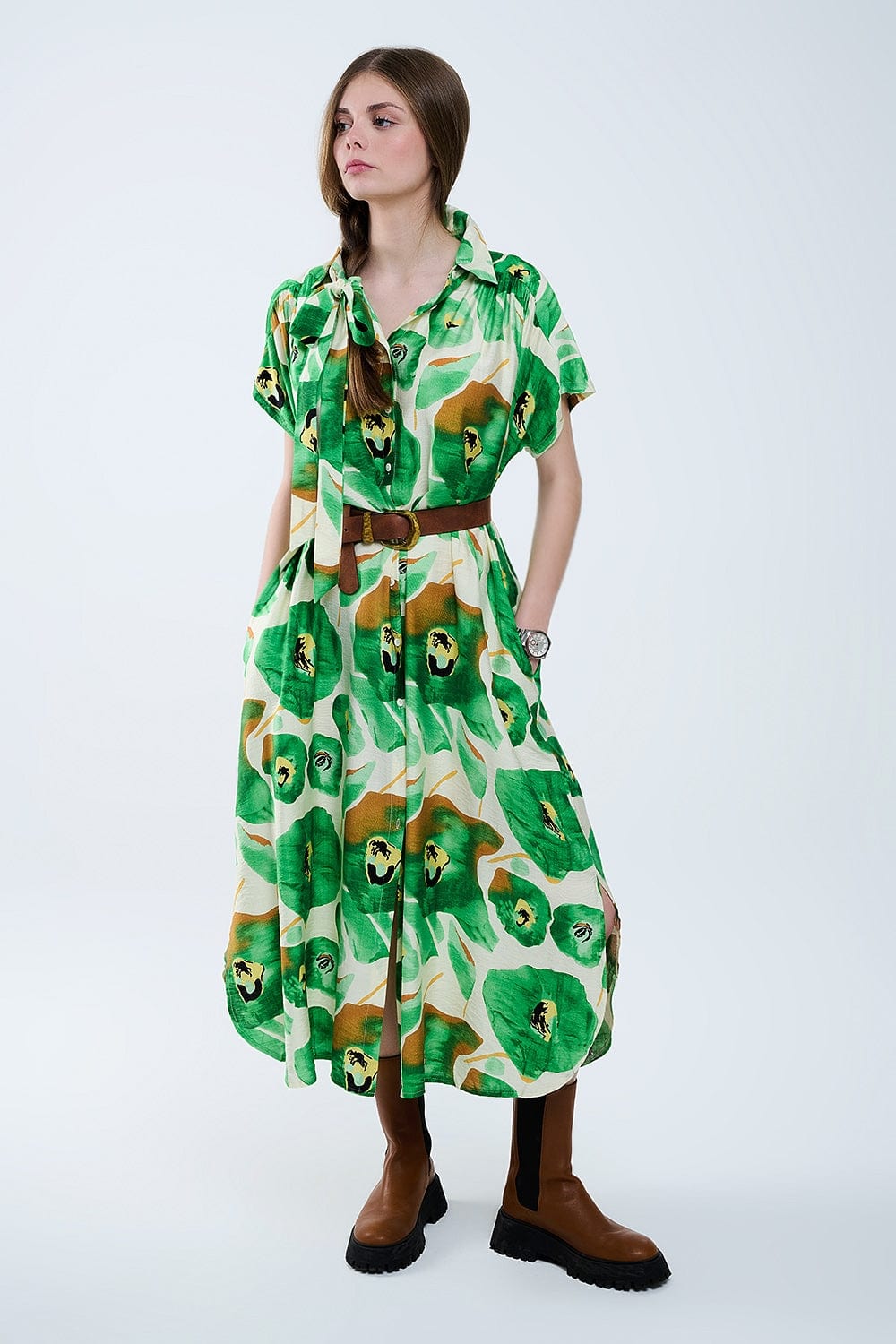 Q2 Women's Dress Floral Bliss Dress In Green And Warm Hues