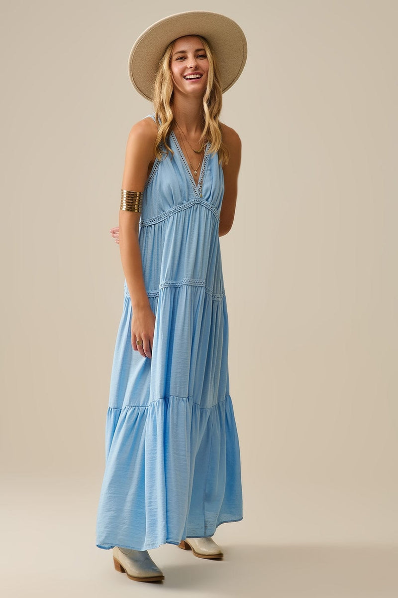 Q2 Women's Dress Flowy Maxi Dress With Lace Inserts In Light Blue