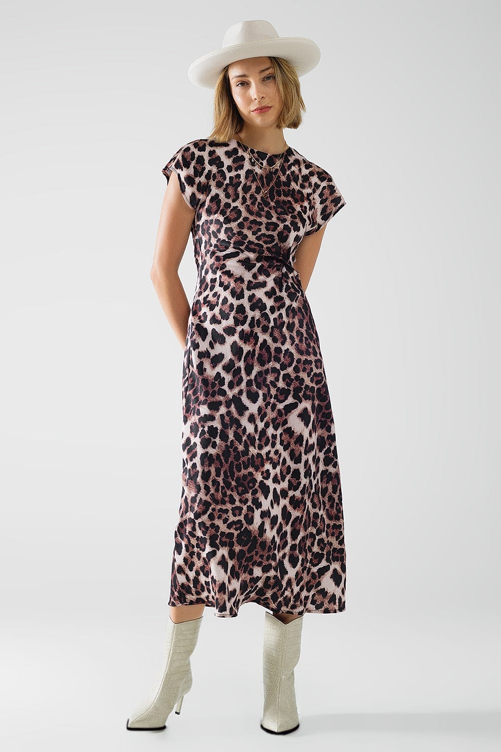 Q2 Women's Dress Leopard Print Maxi Dress With Knotted Detail At The Waist