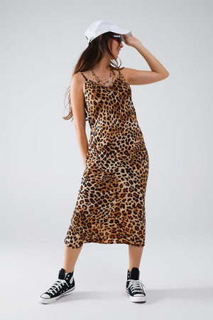 Q2 Women's Dress Leopard Print Midi Slip Dress