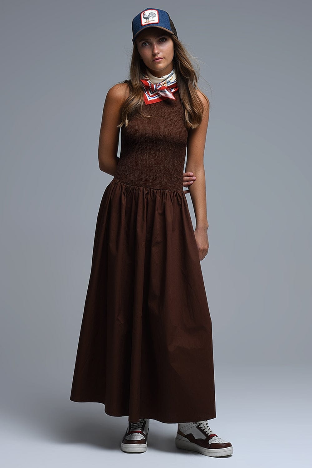 Q2 Women's Dress Maxi Brown Smocked Poplin Dress