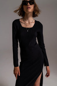 Q2 Women's Dress Midi Knit Dress With Square Neckline In Black