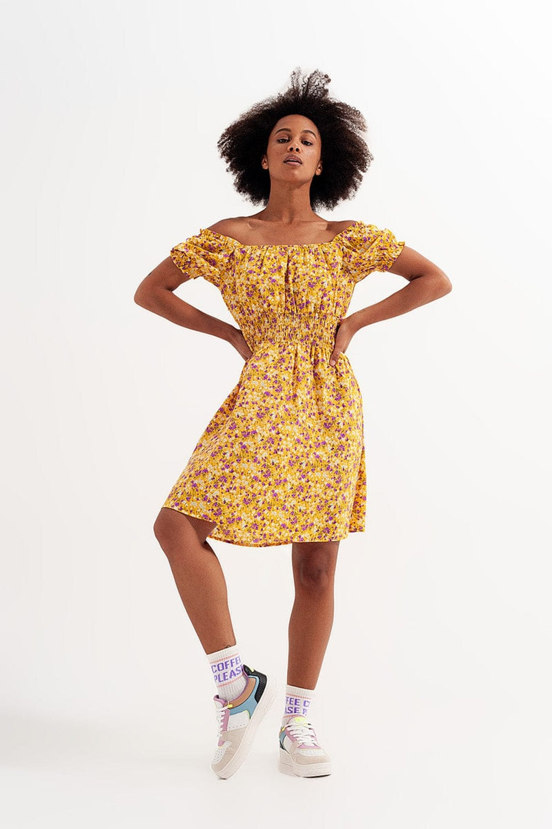 Q2 Women's Dress Mini Dress with Shirred Detail in Yellow Ditsy Floral Print