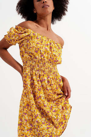 Q2 Women's Dress Mini Dress with Shirred Detail in Yellow Ditsy Floral Print