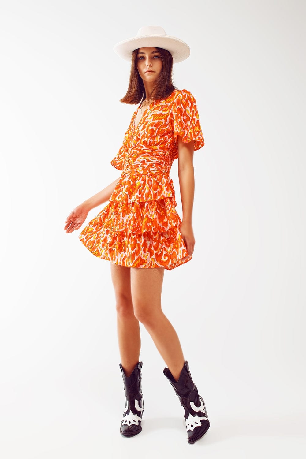 Q2 Women's Dress Mini V Neck Dress in Floral Orange Print