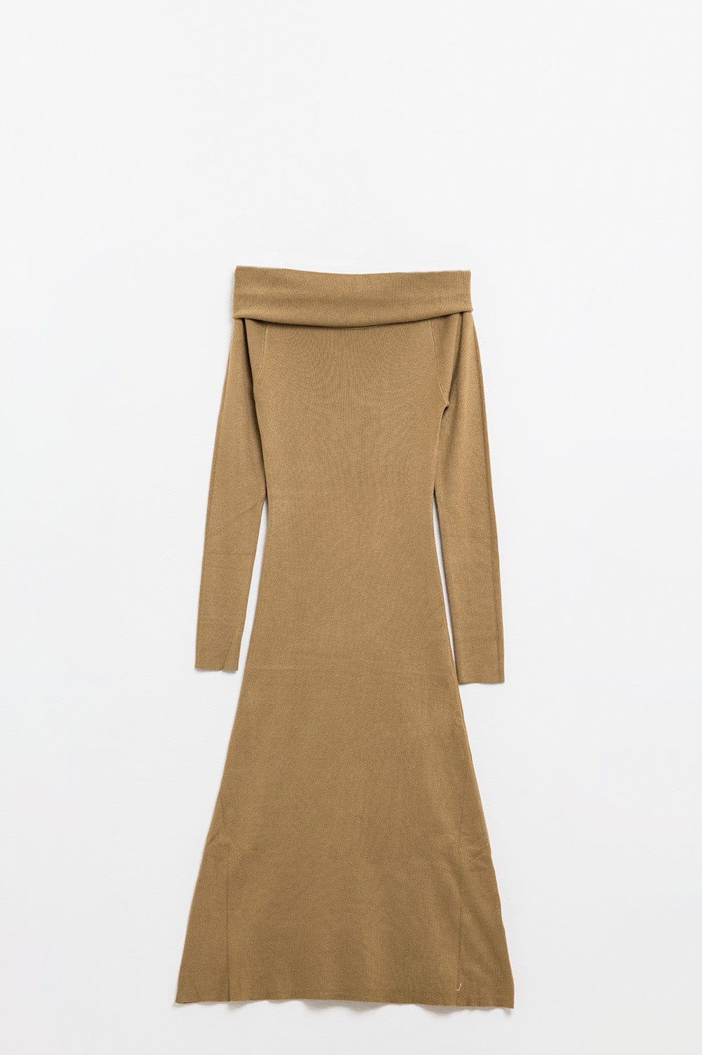 Q2 Women's Dress One Size / Brown Maxi Knitted Wide Bardot Dress In Camel