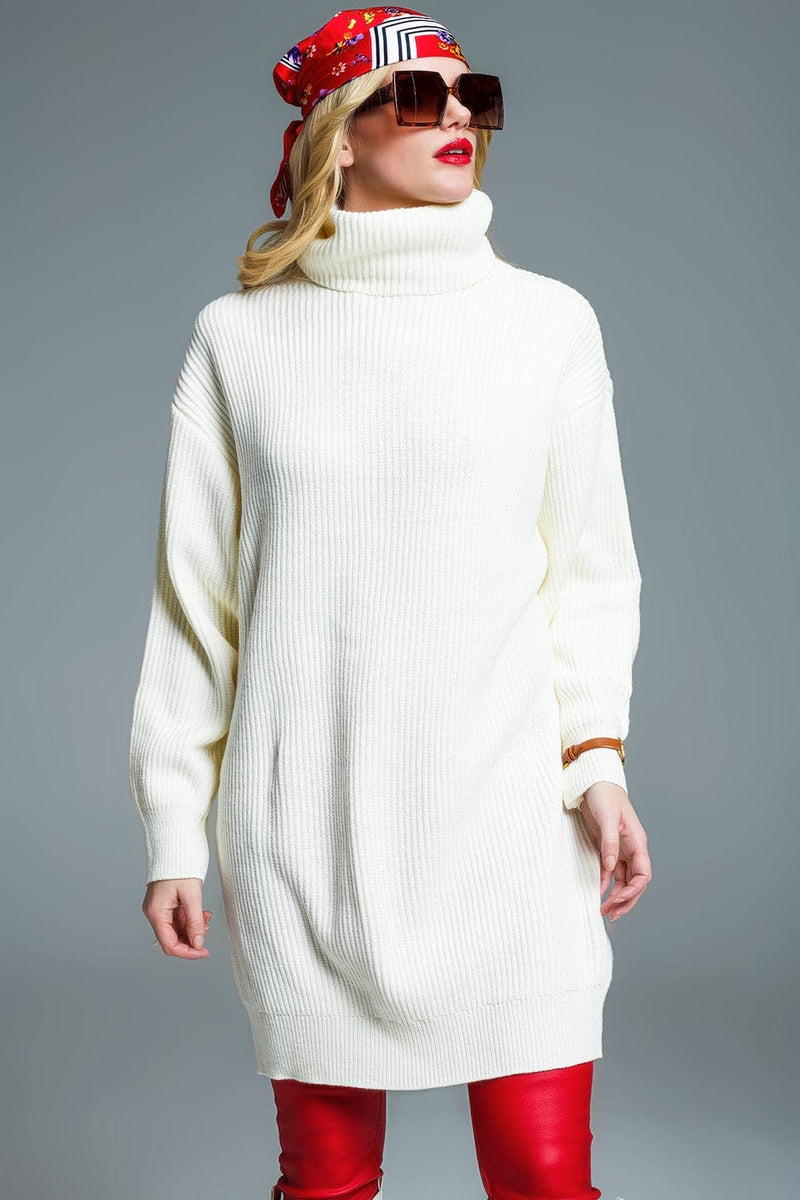 Q2 Women's Dress Oversized Ribbed Knit Dress With Turtle Neck In Cream