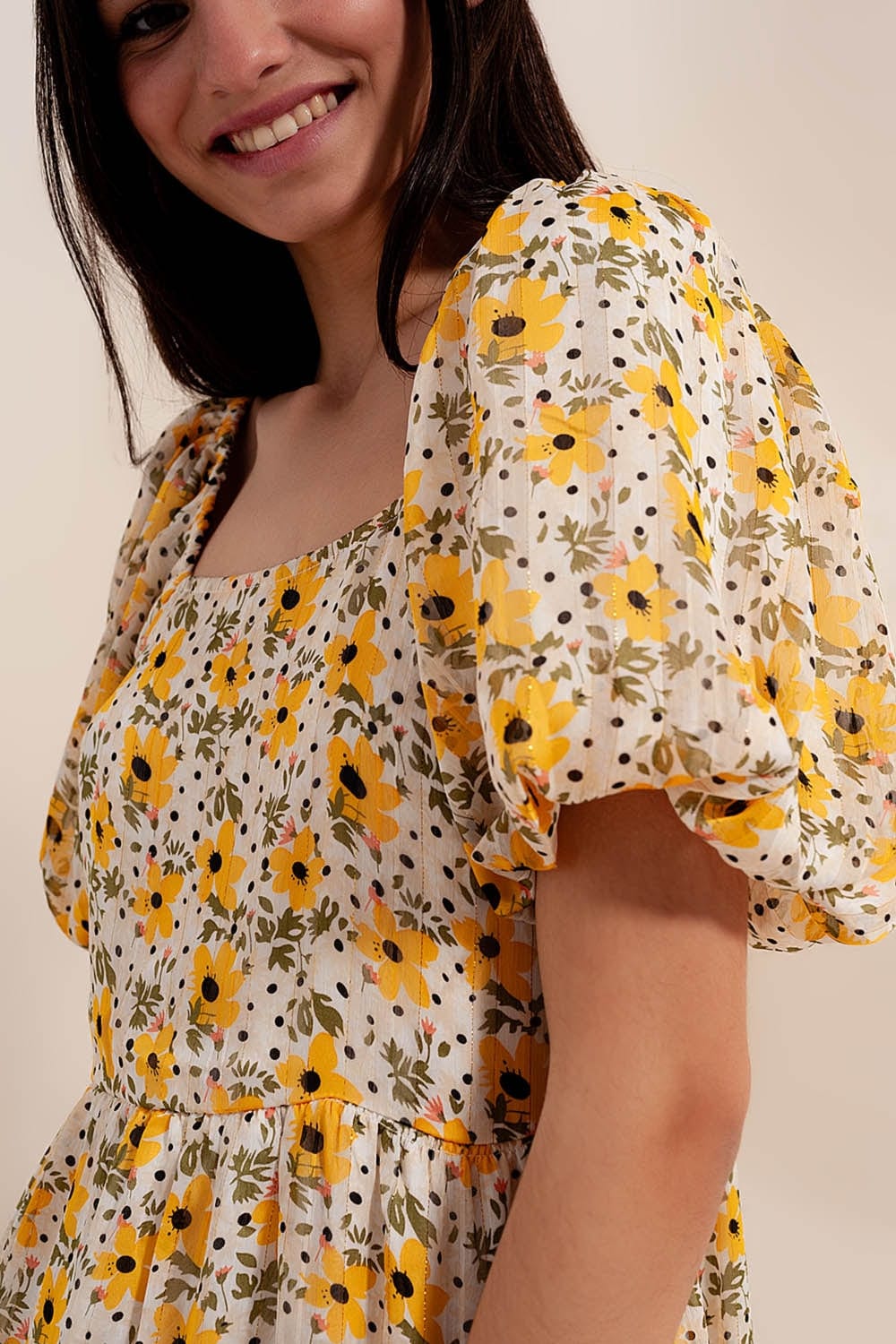 Q2 Women's Dress Puff Sleeve Smock Dress in Yellow