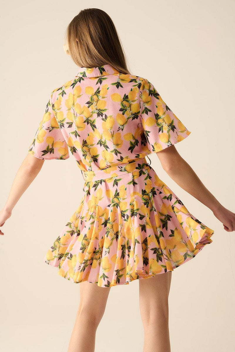 Q2 Women's Dress Romantic Dress With Waistband And Lemon Print And Short Sleeves In Pink