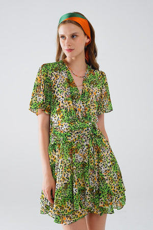 Q2 Women's Dress Short Green Multicolored Dress With Crossed Top With Animal Print