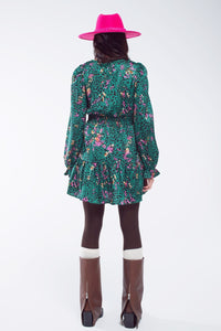 Q2 Women's Dress Short Printed Dress With Tiered Skirt And Ruffled Cuff In Forest Green