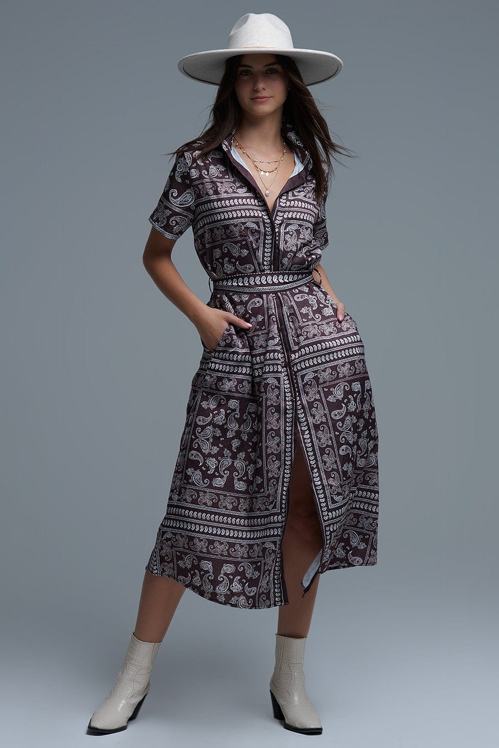 Q2 Women's Dress Short Sleeve Paisley Print Shirt Dress In Brown