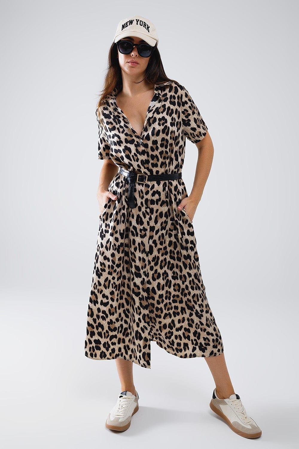 Q2 Women's Dress Short Sleeve Shirt Midi Dress With Belt In Leopard Print