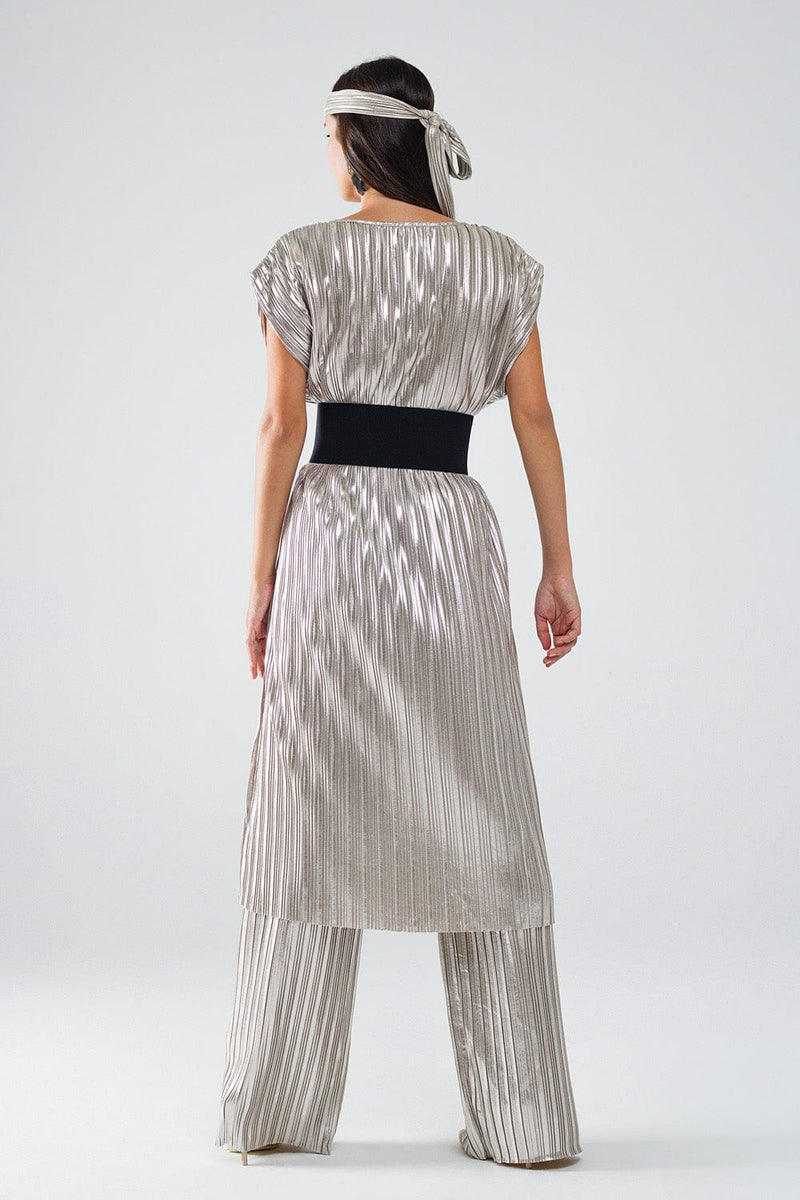 Q2 Women's Dress Silver Pleated Dress With Belt And Short Sleeves