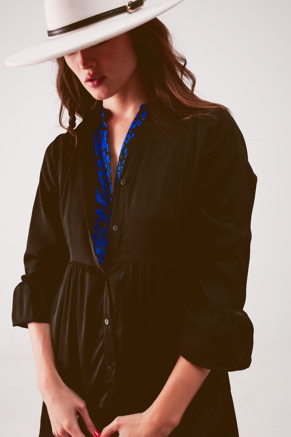 Q2 Women's Dress Tiered Smock Mini Dress in Black