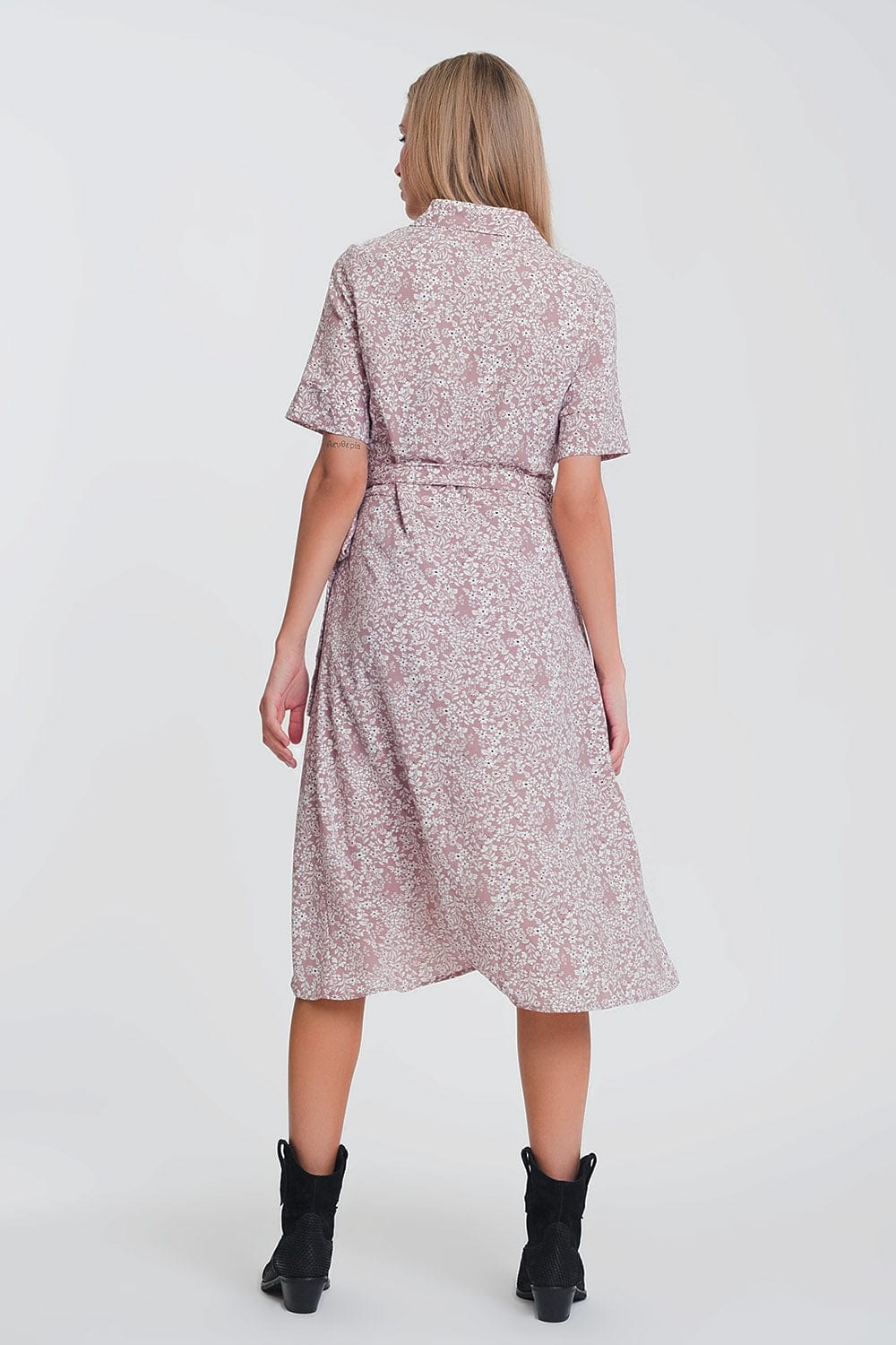 Q2 Women's Dress Wrap midi dress in pink floral print