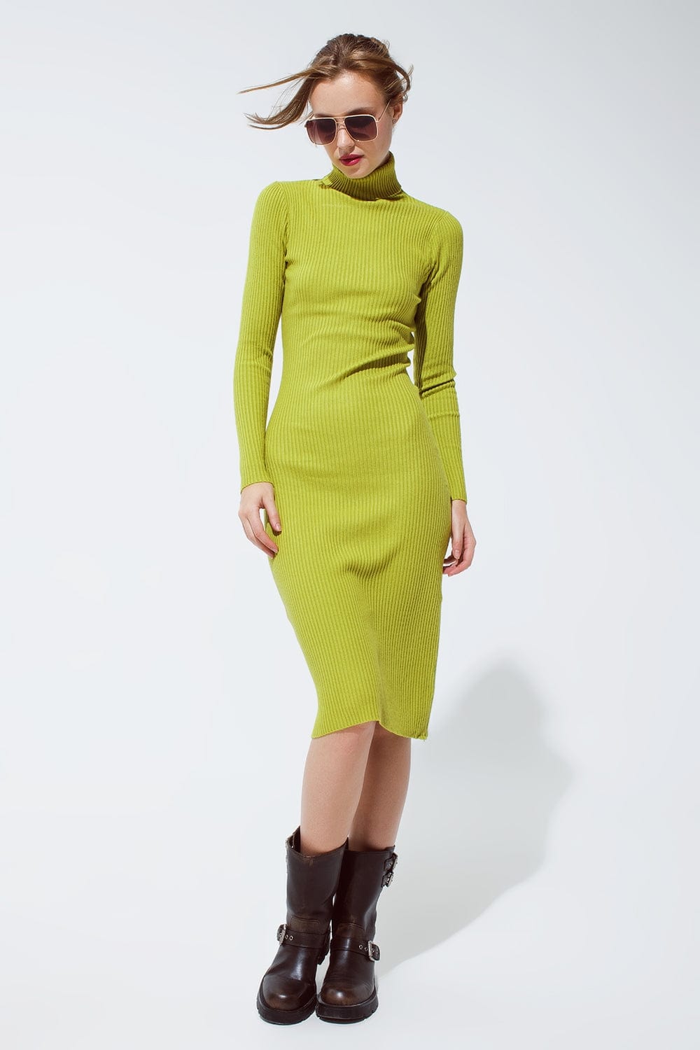 Q2 Women's Dresse One Size / Green Midi Dress In Green With Turtle Neck