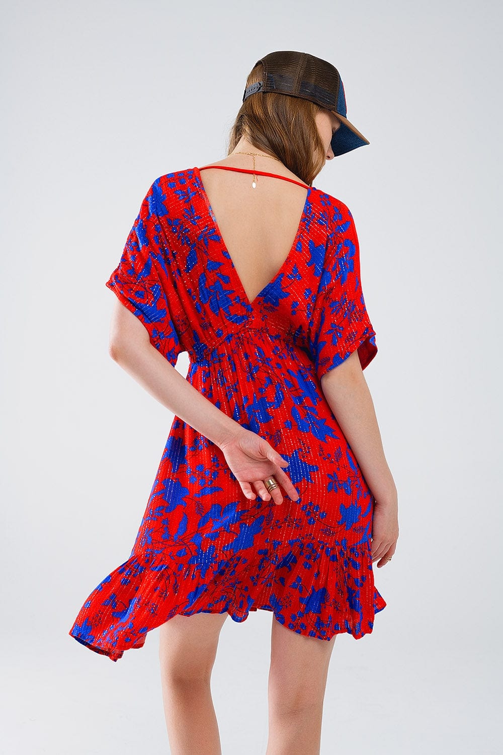 Q2 Women's Dresses Short Flowy Dress In Red With Blue Floral Print