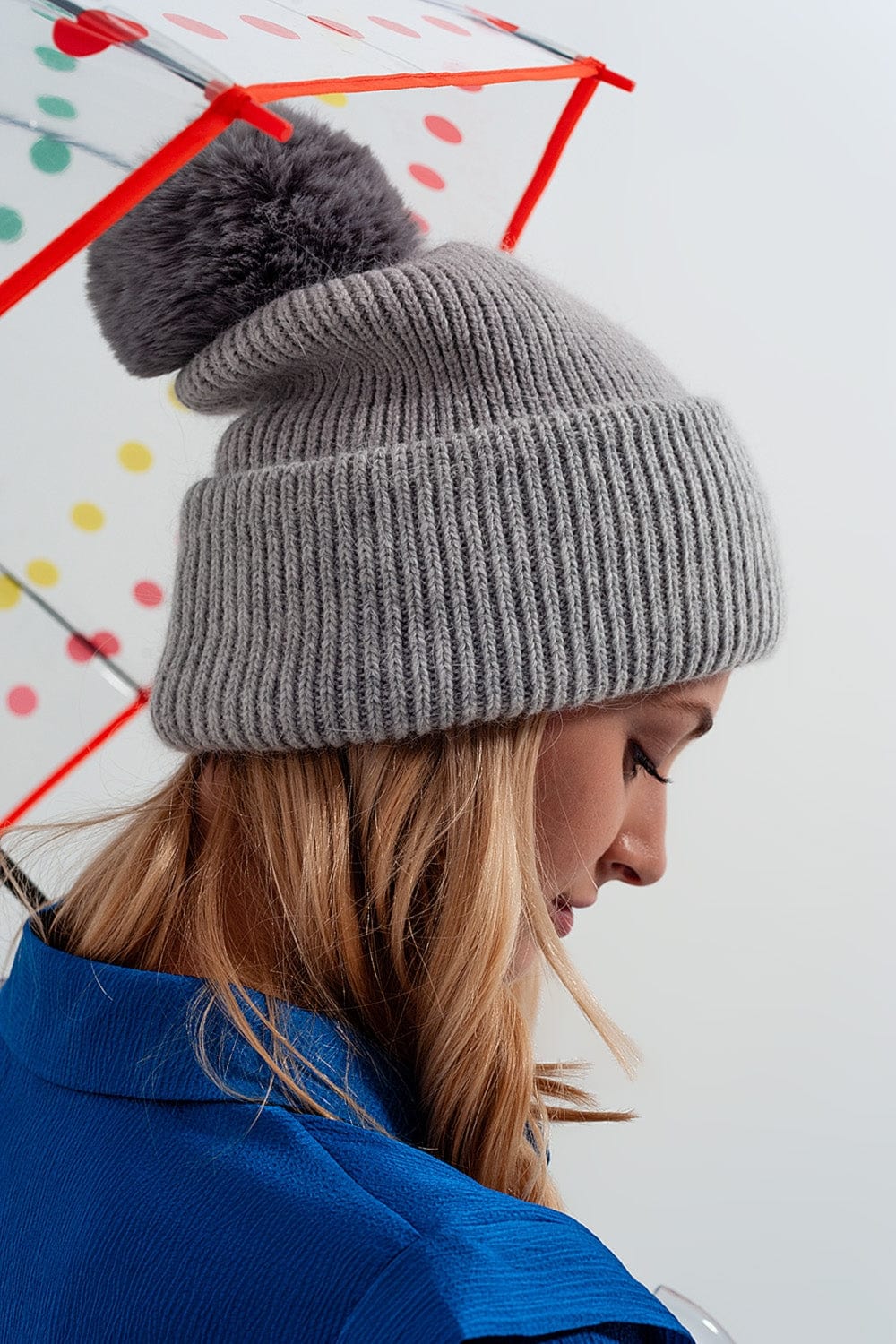 Q2 Women's Hat One Size / Grey / China Gray Knitted Hat with Pompom