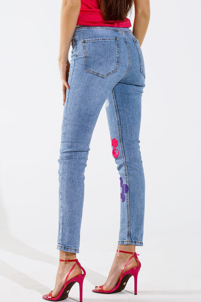 Q2 Women's Jean 5 Pocket Jeans Skinny With Flower Detail