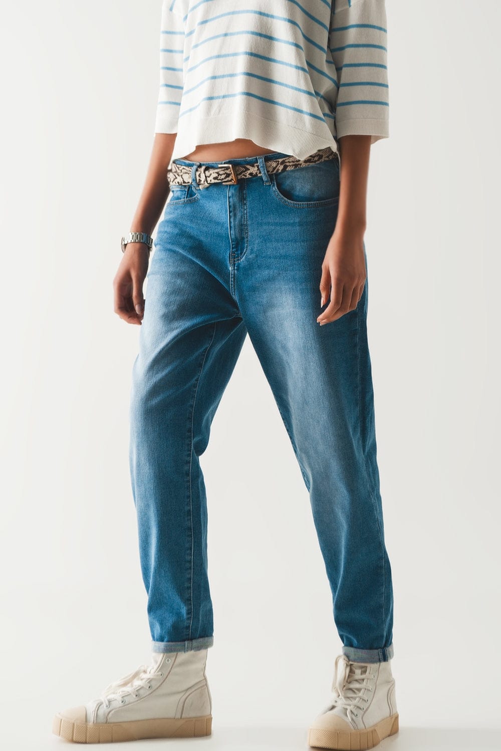 Q2 Women's Jean 90s Boyfriend Jeans