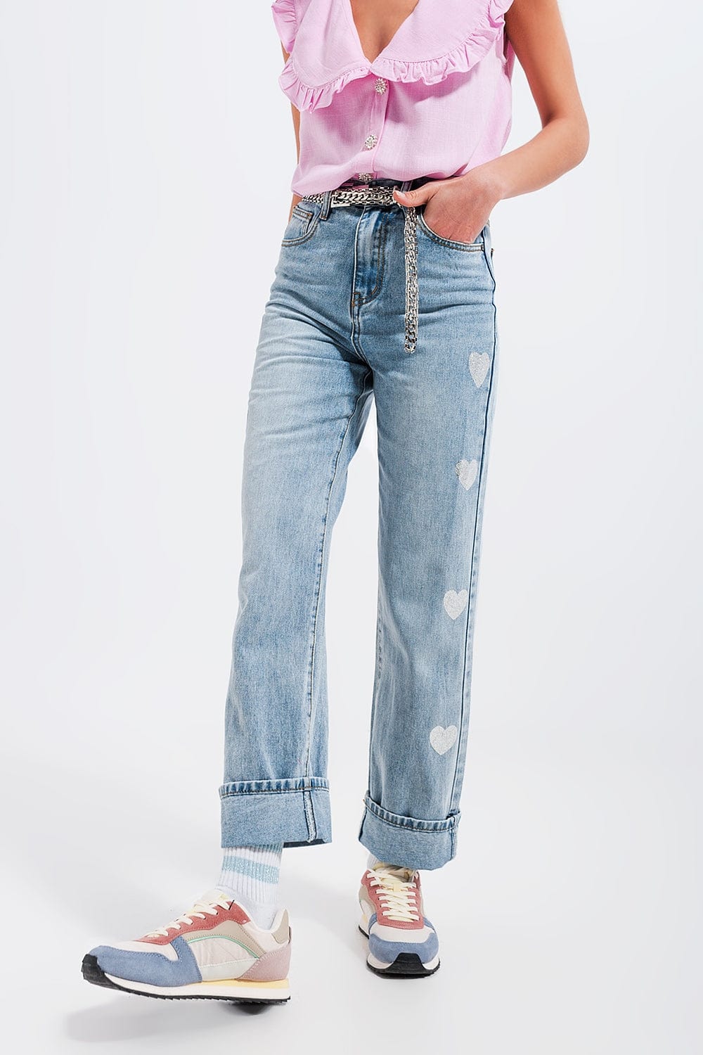 Q2 Women's Jean 90s Jean in Heart Print