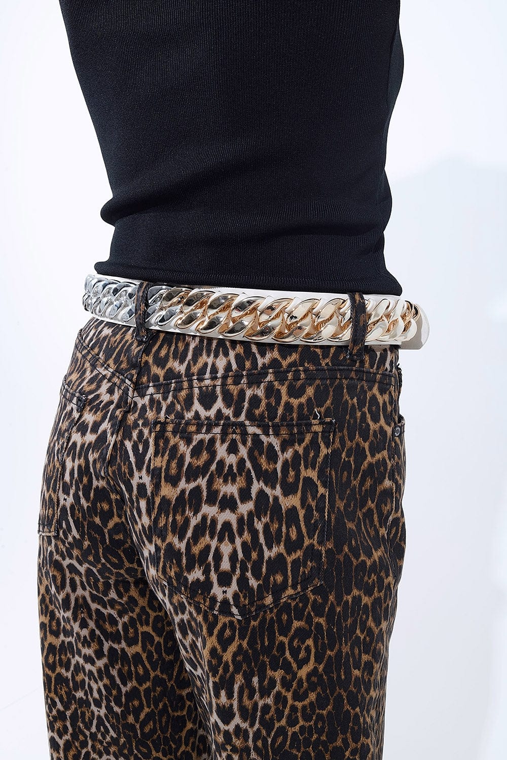 Q2 Women's Jean Barrel Leopard Print Jeans