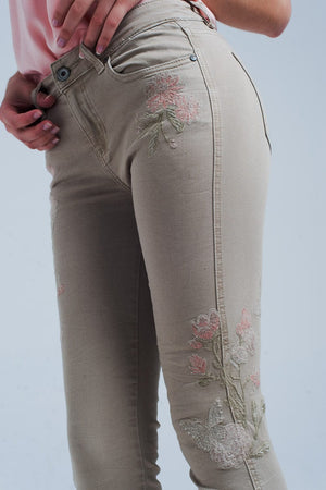 Q2 Women's Jean Beige jeans with Floral Embroidery