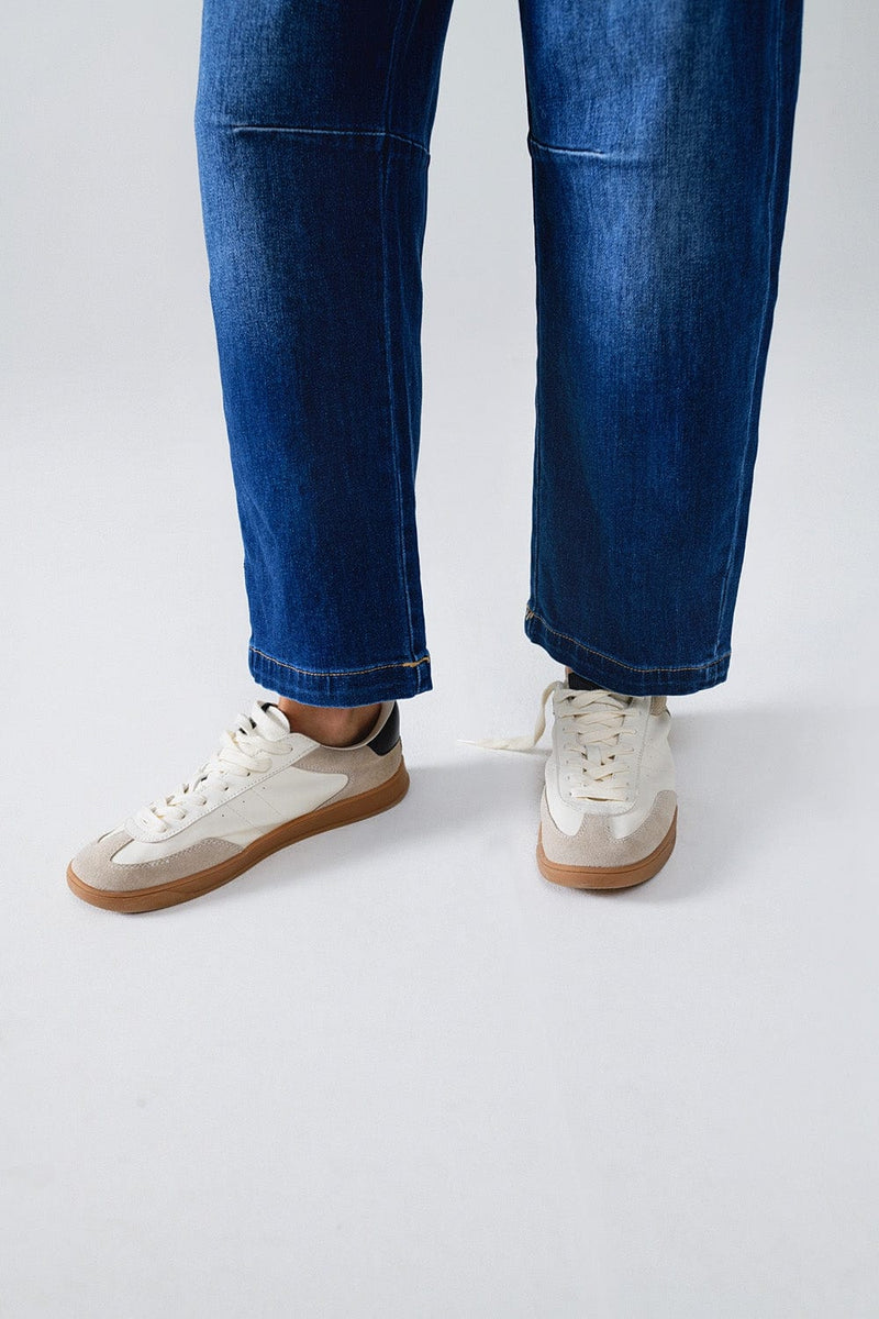 Q2 Women's Jean Blue Straight Jeans With Seam Details