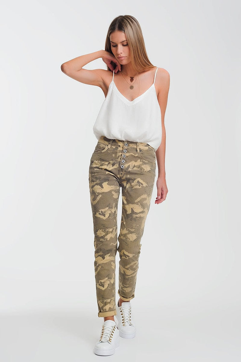 Q2 Women's Jean Boyfriend Pants with camo print