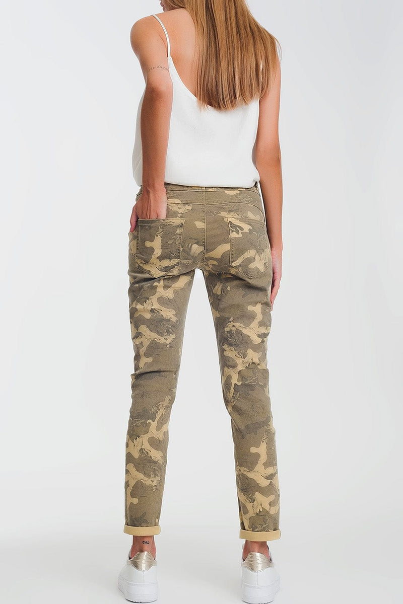 Q2 Women's Jean Boyfriend Pants with camo print