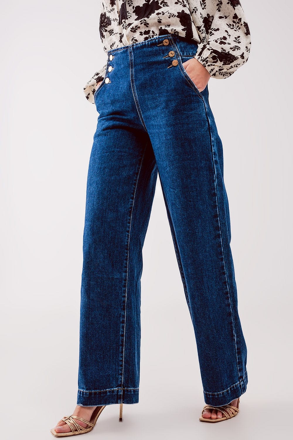 Q2 Women's Jean Button Front Jean in Mid Blue