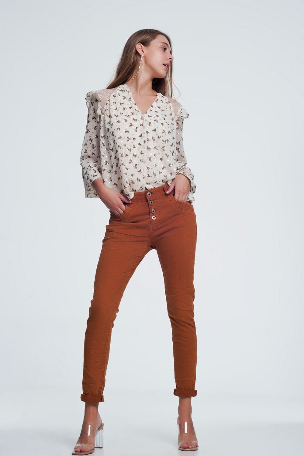 Q2 Women's Jean Caldera Jeans with Button Closure