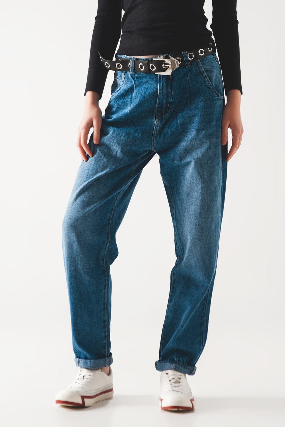 Q2 Women's Jean Cotton Skater Tapered Carpenter Jeans in Mid Wash