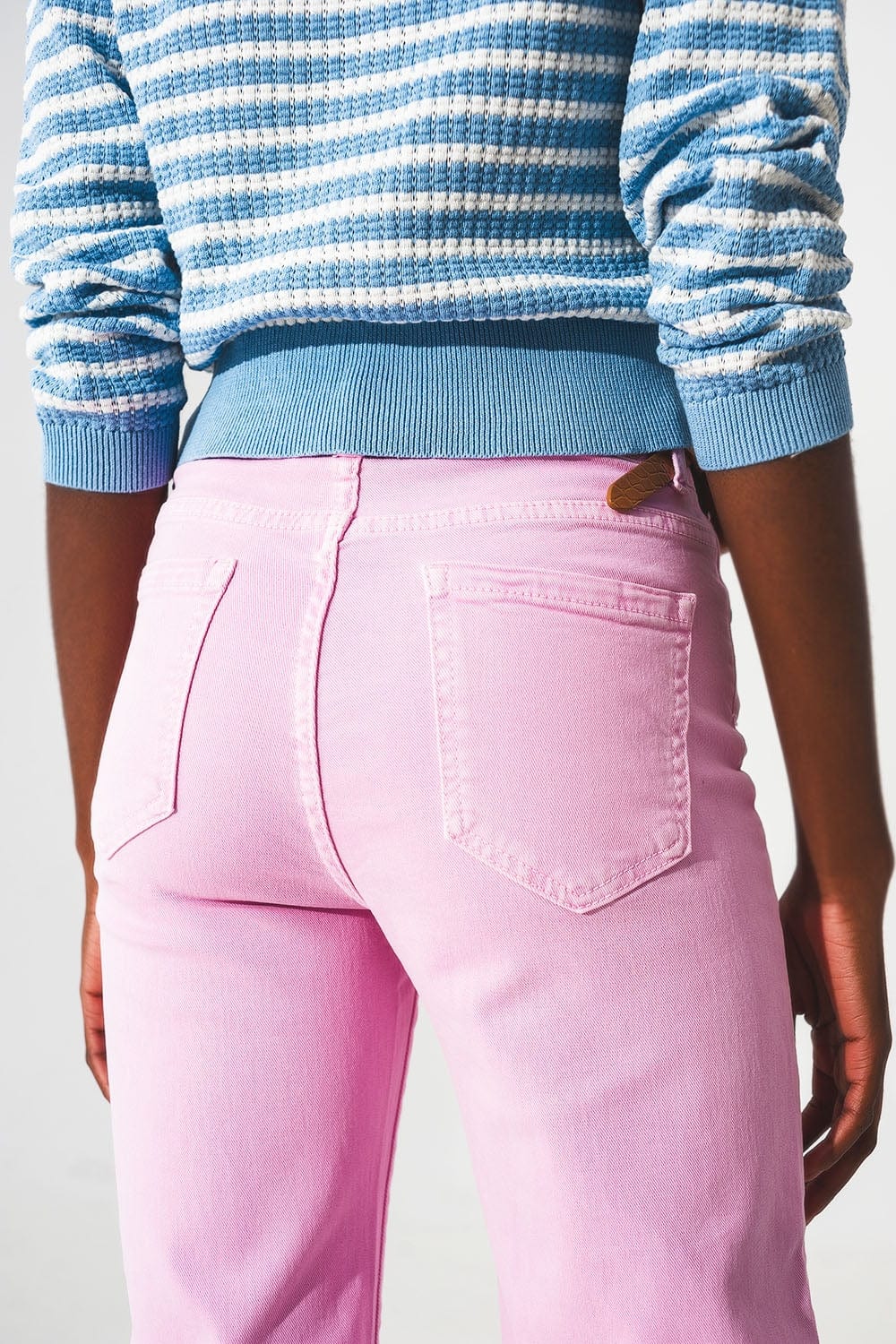 Q2 Women's Jean Cropped Wide Leg Jeans In Bubblegum Pink